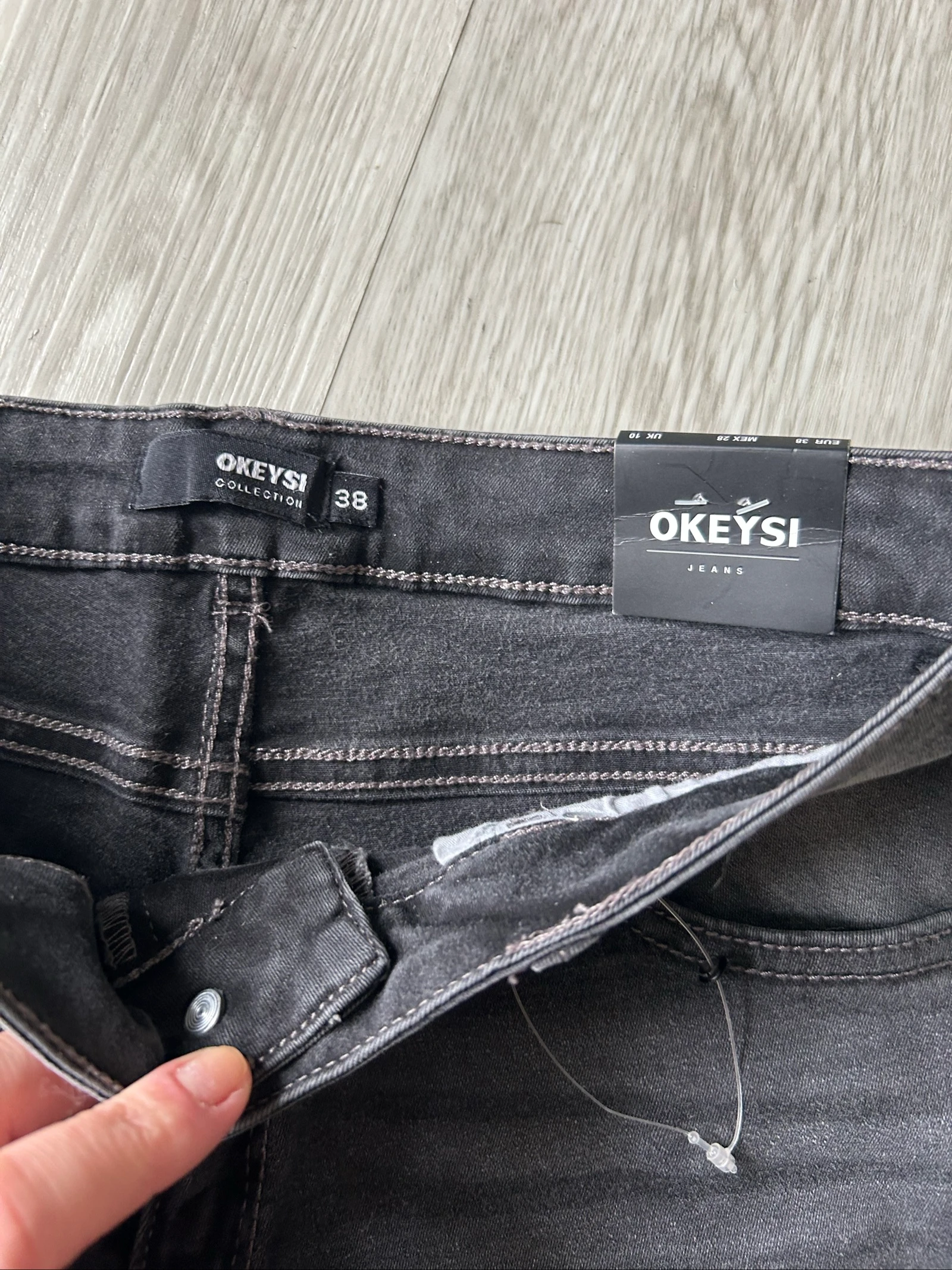 Jeans skinny preto em algodão tamanho 36/38 – photo 2